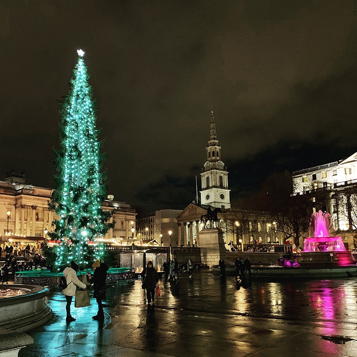 What to do when visiting London before Christmas - Travel for a Living