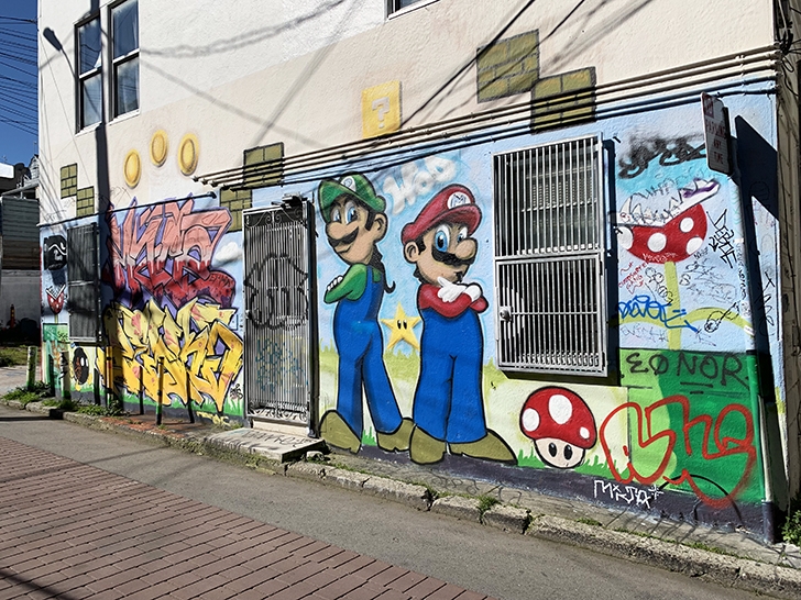 Super Mario Street Art in San Francisco - Travel for a Living